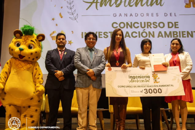 Estudiantes UPCinas de la carrera de Ingeniería Ambiental logran el primer lugar en concurso nacional de investigación