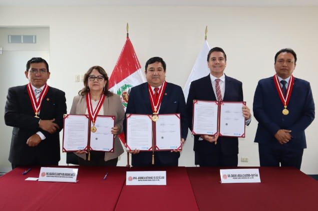 Firmamos convenio con el Colegio de Ingenieros del Perú para impulsar el desarrollo profesional