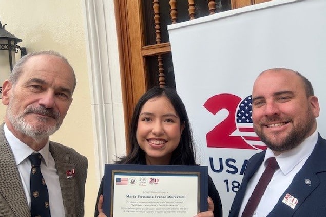 UPCina entre los 10 finalistas del concurso “Crónica del Bicentenario”