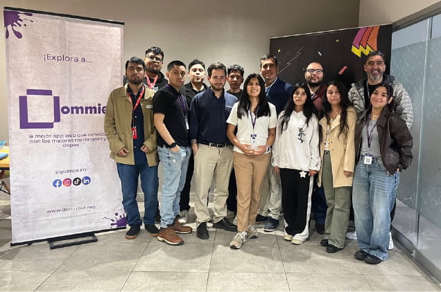 Yanel Ulpiano, egresada UPCina, desarrolla Dommies, plataforma de roommates con inteligencia artificial